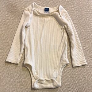 Baby Old Navy Ribbed White Long Sleeve Bodysuit